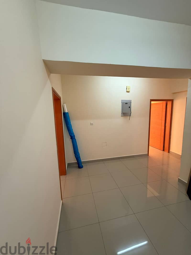 For Rent 2 Bhk Flat in Al Ghubara للإيجار شقة غرفتين وصالة في الغبرة 4