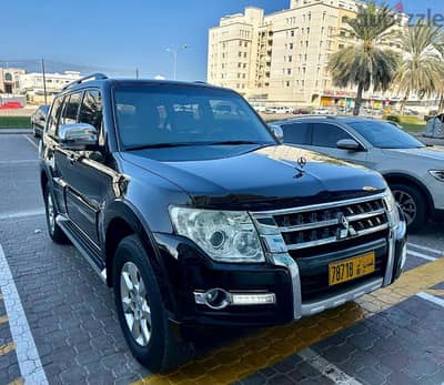 Expat Single owner used! Mitsubishi Pajero 2015