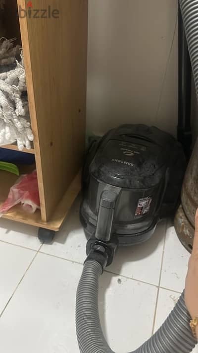 vaccum cleaner