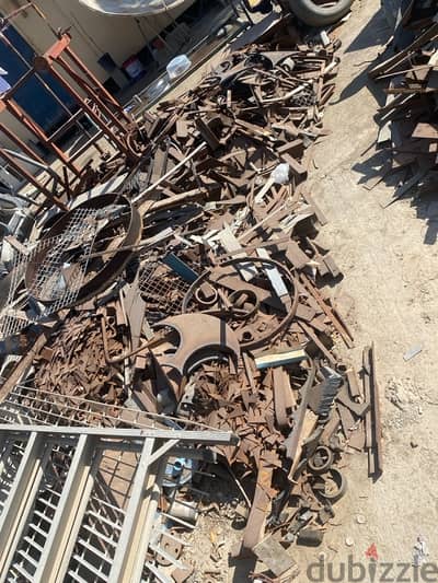 Buy all types of scrap 98424140