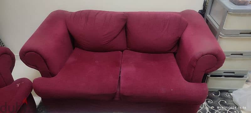 Sale: 2+3 Seater Sofa Set with Center Table (Storage) 1