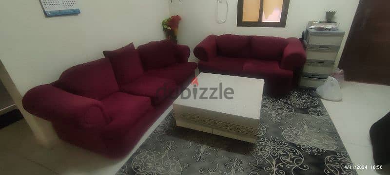 Sale: 2+3 Seater Sofa Set with Center Table (Storage) 2