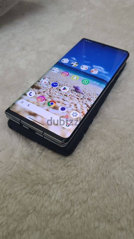 Sharp aquos R6 flagship 2