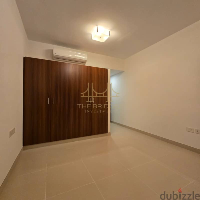 Luxurious 2 BR Apartment in Muscat Hills 7