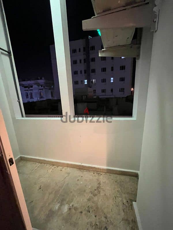 2BHK Alkhuwair Next to Badr Al Samaa Hospital 10