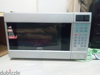 36 liter Sanyo Cook n Gril oven for sales