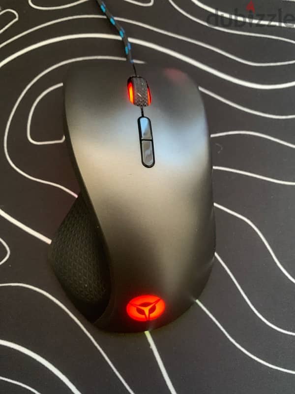 Lenevo Legion m500 - Gaming mouse 2