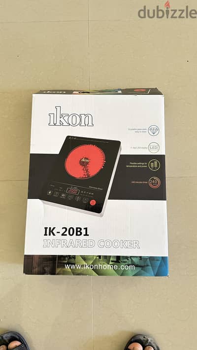 Ikon Electric Cooker 2000W - Versatile Cooking Programs | Black