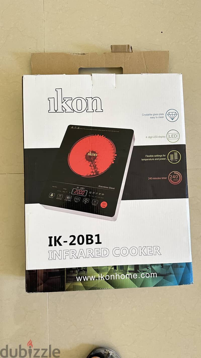 Ikon Electric Cooker 2000W - Versatile Cooking Programs | Black 1