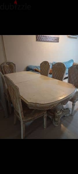 heavy dining table set