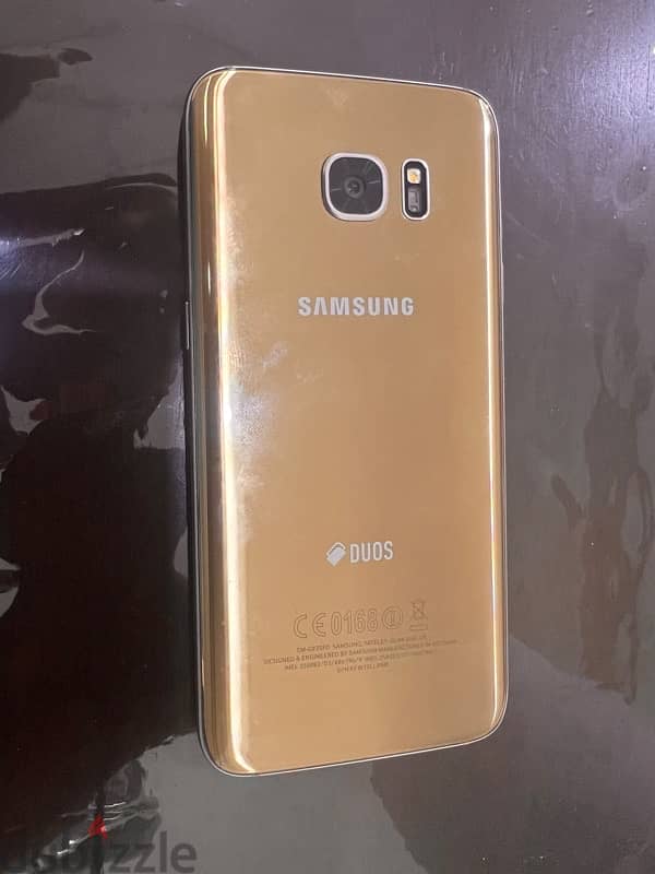 Samsung S7 Edge 32 GB 7