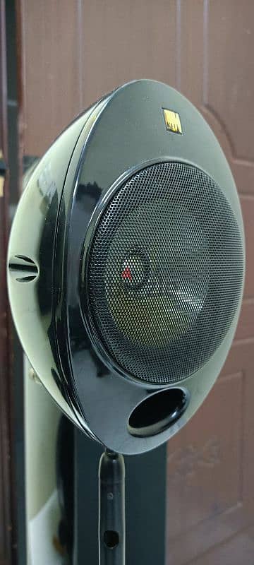 KEF HTS 2001 2