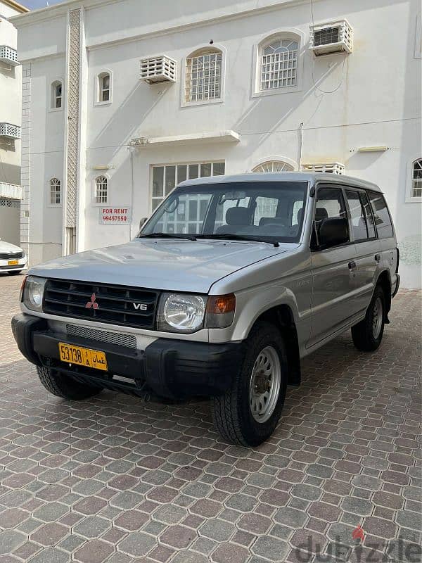 Mitsubishi Pajero 2002 0