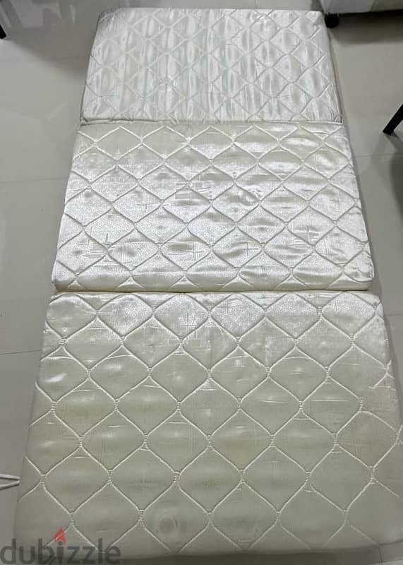 single sized mattresses( 2 Numbers) @ OMR 6. Plz message no calls. 2