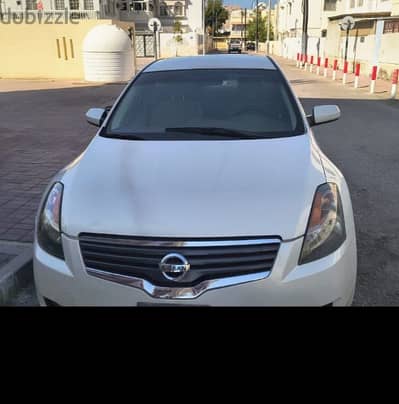 Nissan Altima 2008 - 1100 OMR