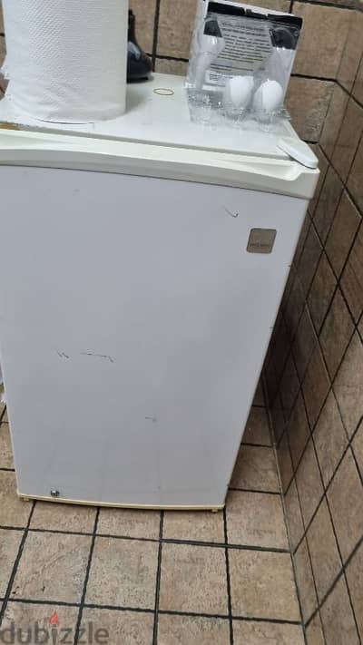 USED FRIDGE FIR SALE 10 ONLY