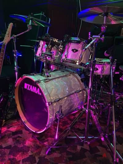 Tama Superstar Drums with Bags and Hardware – 550 OMR