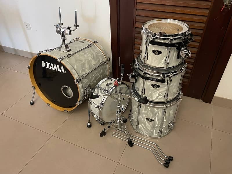 Tama Superstar Drums with Bags and Hardware – 550 OMR 4