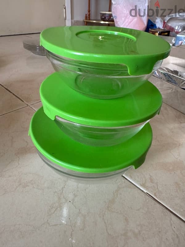 Kitchenware in good condition 3