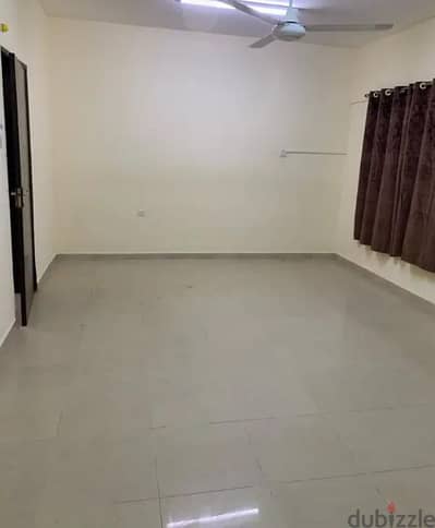 apartment for ren in alkhoud 7 _شقة للايجار بالخوض السابعه