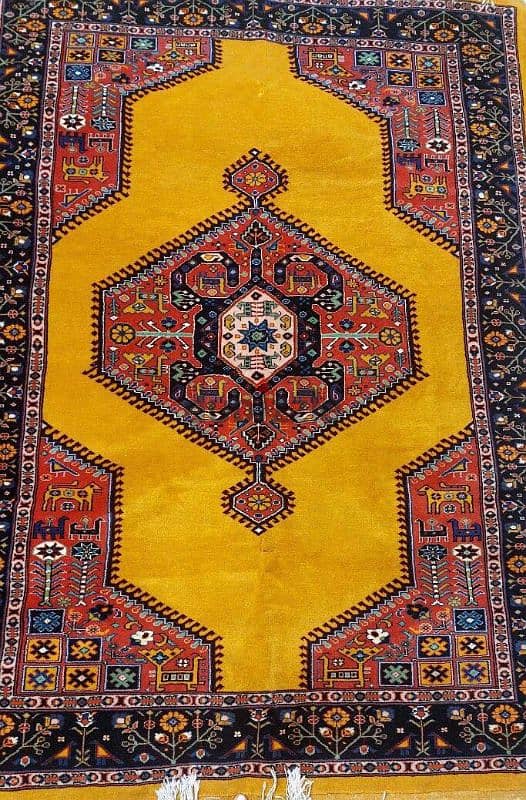 Hand woven carpet 1