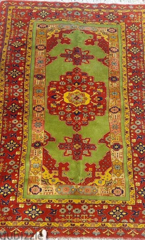 Hand woven carpet 2