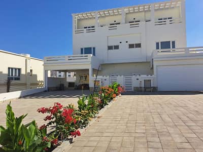 brand new villa in Ansab near main way