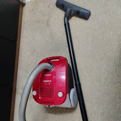 Samsung vacuum cleaner 1600w for sale