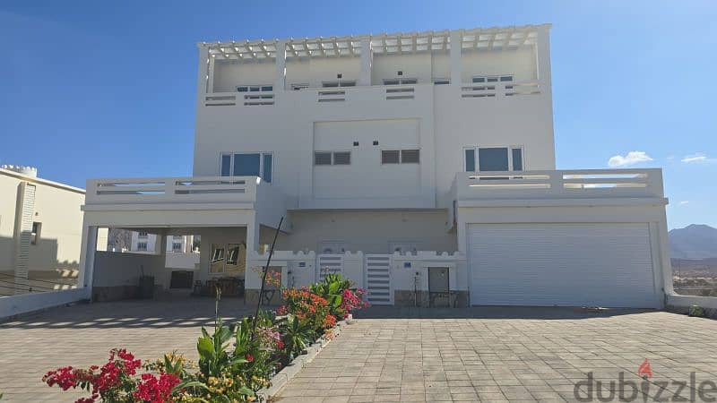 Brand new villa villa in Ansab NearMacdo 12