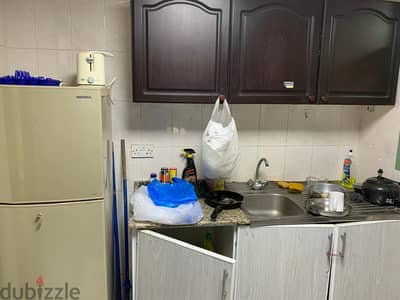 1 Room For Rent in CBD Ruwi