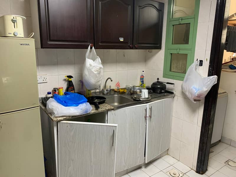 1 Room For Rent in CBD Ruwi 2