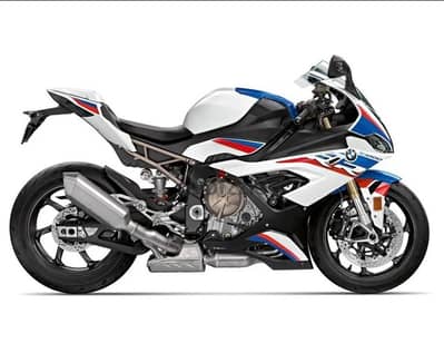 مطلوب BMW S1000 RR 2024 او 2023