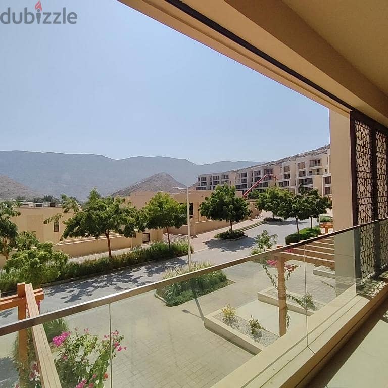 Exceptional 2+1 BHK Apartment for Rent in Muscat Bay – Zaha LR01 1