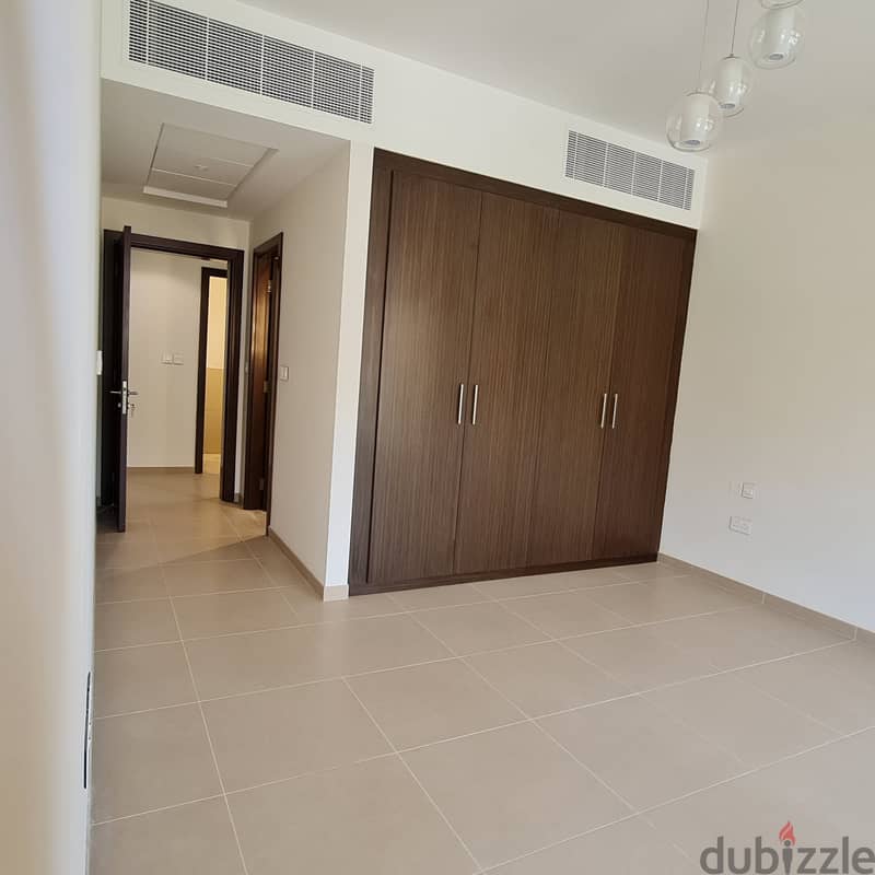 Exceptional 2+1 BHK Apartment for Rent in Muscat Bay – Zaha LR01 3