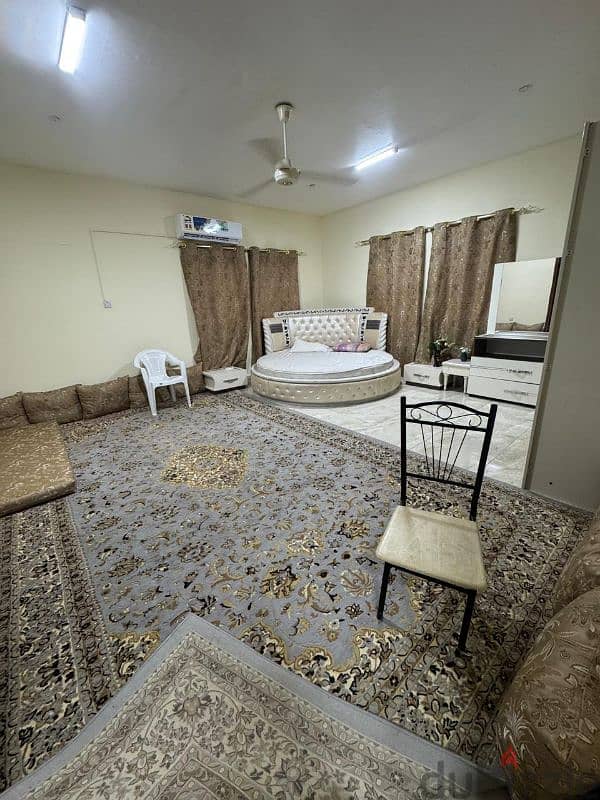 Alkhuwer 33 large studio fully furnished for rent included all bills 4