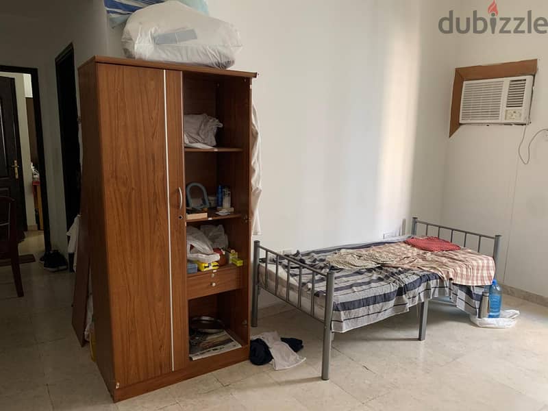 1 Room For Rent in CBD Ruwi 5