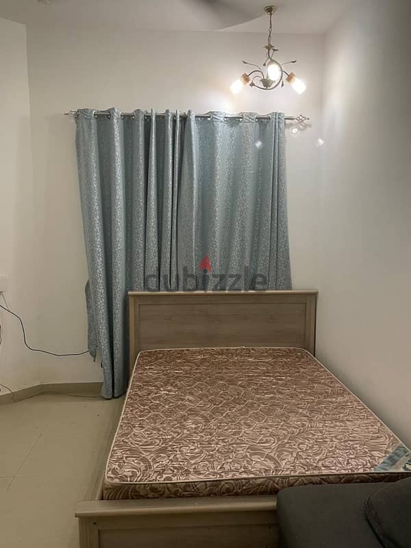 king size bed to sale OMR 55 1