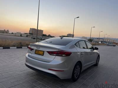 Hyundai Elantra 2017