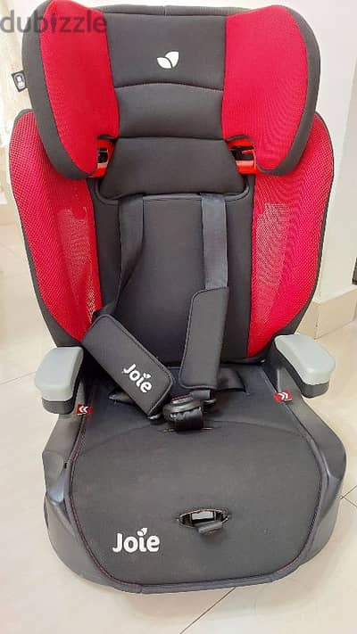 car seat branded joie