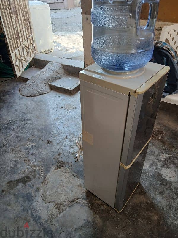 Ikon Water Cooler with 1 pec bottle 1