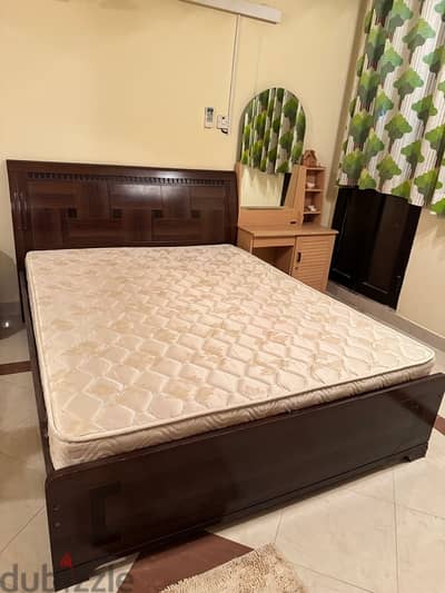 Queen Bed– sturdy and comfortable