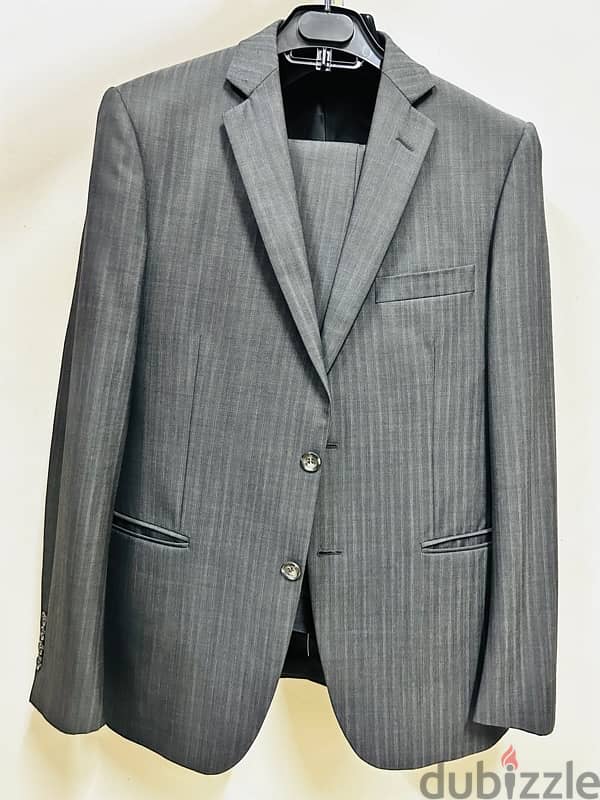 Men’s suits 0