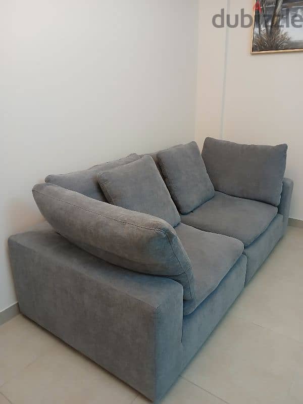 Sofa 2 seater 5