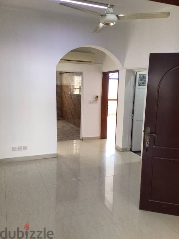 a huge 3 bhk flat in a villa near Indian school Muscat darsait 4