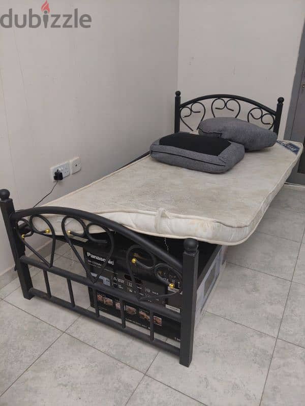 steel beds for sale (2 available) 0