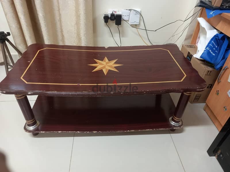 Used Sofa(3+1+1), Used Centre Table & Plastic Round Table for Sale 8