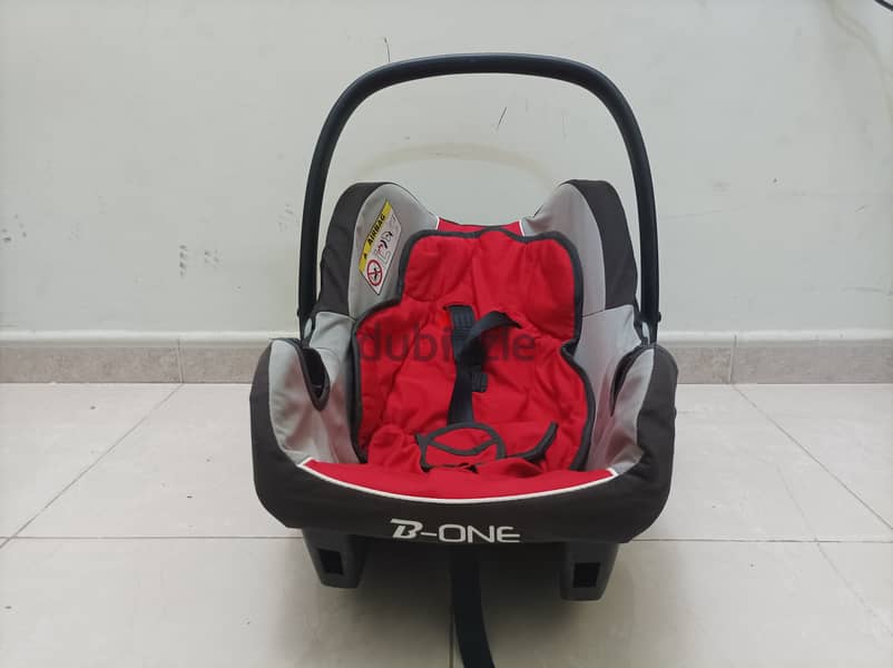 Child car seater 2