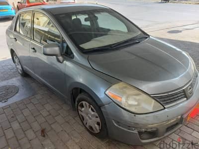 Nissan Versa 2011