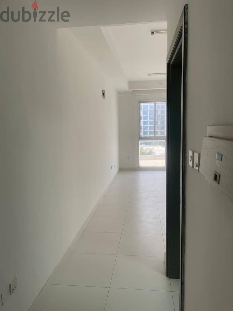 FLAT FOR RENT IN GHALA/شقة للايجار في منطقة غلاء التجارية 9