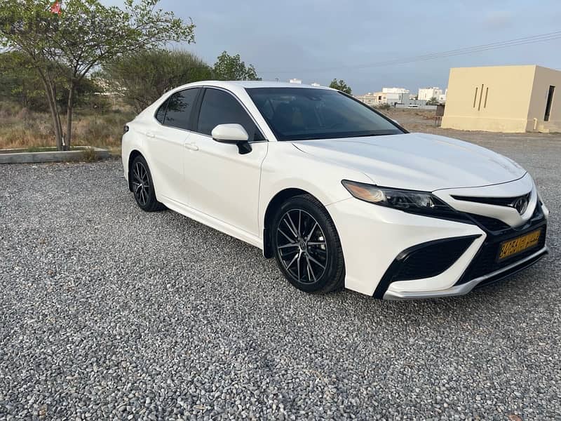 Toyota Camry 2021 0